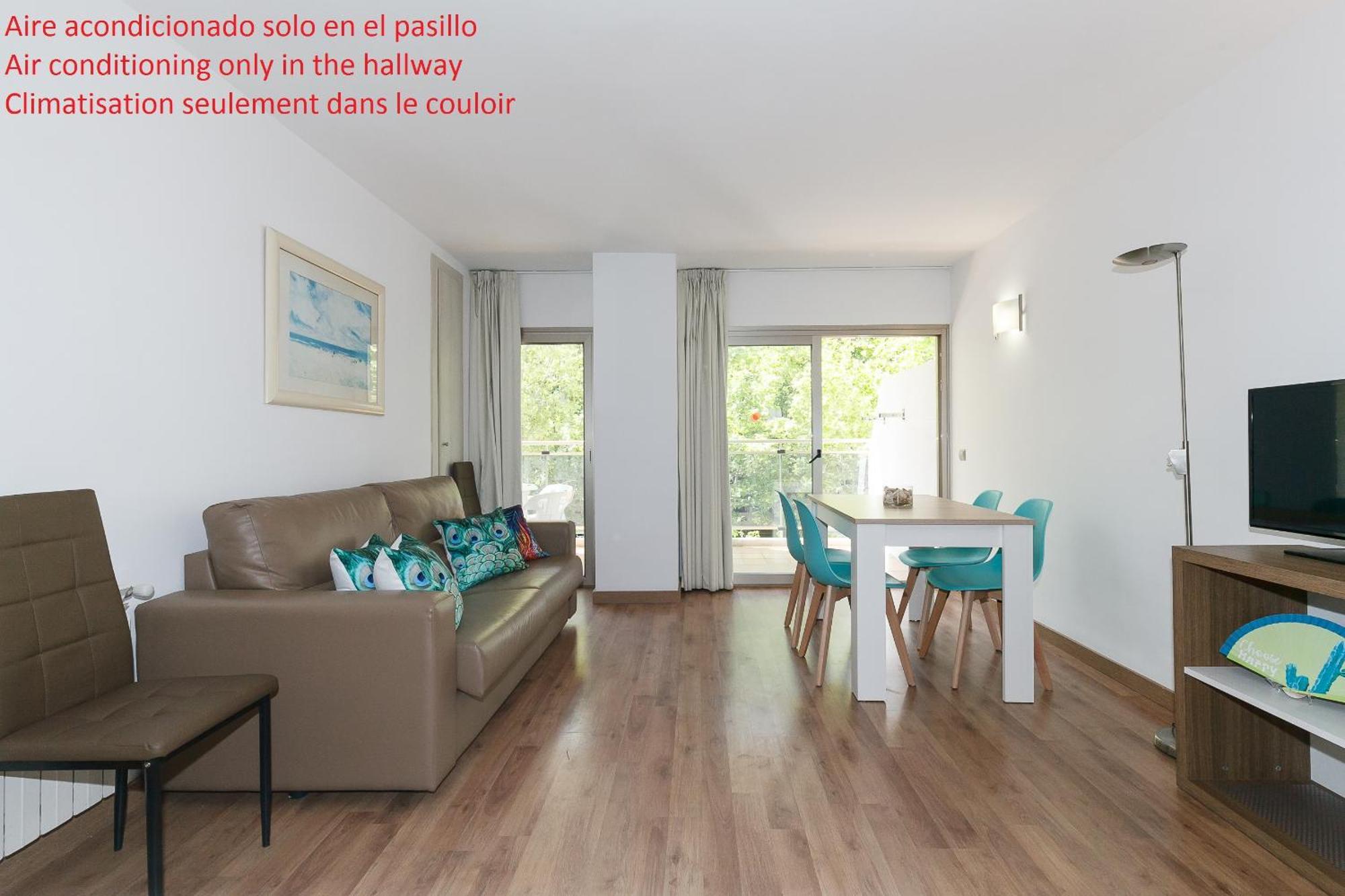 Uhc Michelangelo Apartments Salou Exteriör bild