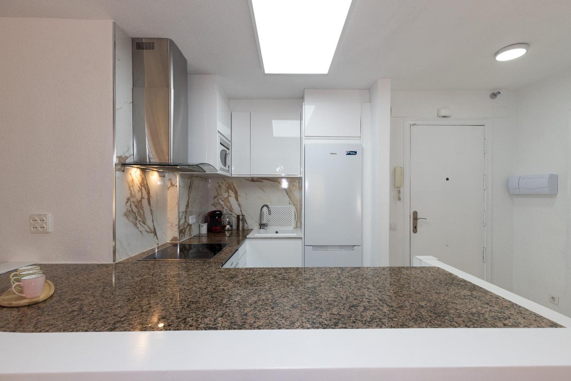 Uhc Michelangelo Apartments Salou Rum bild