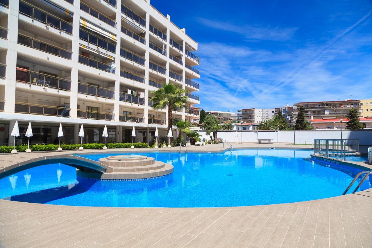 Uhc Michelangelo Apartments Salou Exteriör bild